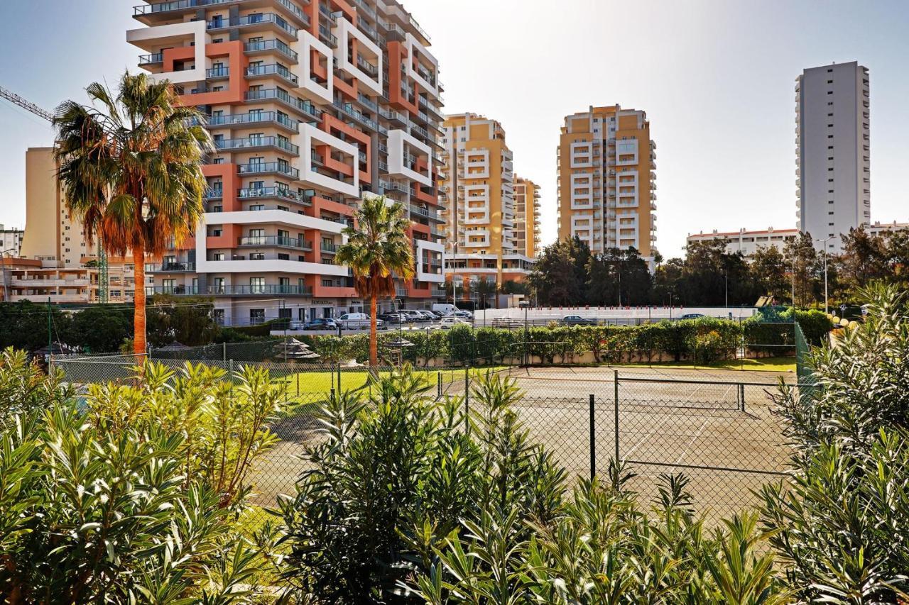 Praia Da Rocha Central 1 With Pool By Homing بورتيماو المظهر الخارجي الصورة
